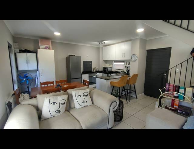 2 BEDROOM SECTIONAL TITLE FOR SALE IN WATERFALL